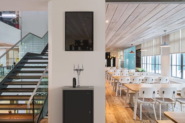 Où installer une fontaine à eau en entreprise ?